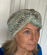 Load image into Gallery viewer, Twist Front Headband Ear Warmer