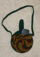 Load image into Gallery viewer, Green Circle Crossbody Sling