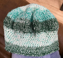 Load image into Gallery viewer, Slouchy Crochet Chemo Caps