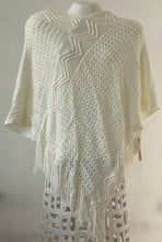 Load image into Gallery viewer, Ponchos, Winter Quality, 2 colors available