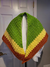 Load image into Gallery viewer, Granny Crochet Shawls