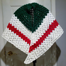 Load image into Gallery viewer, Granny Crochet Shawls